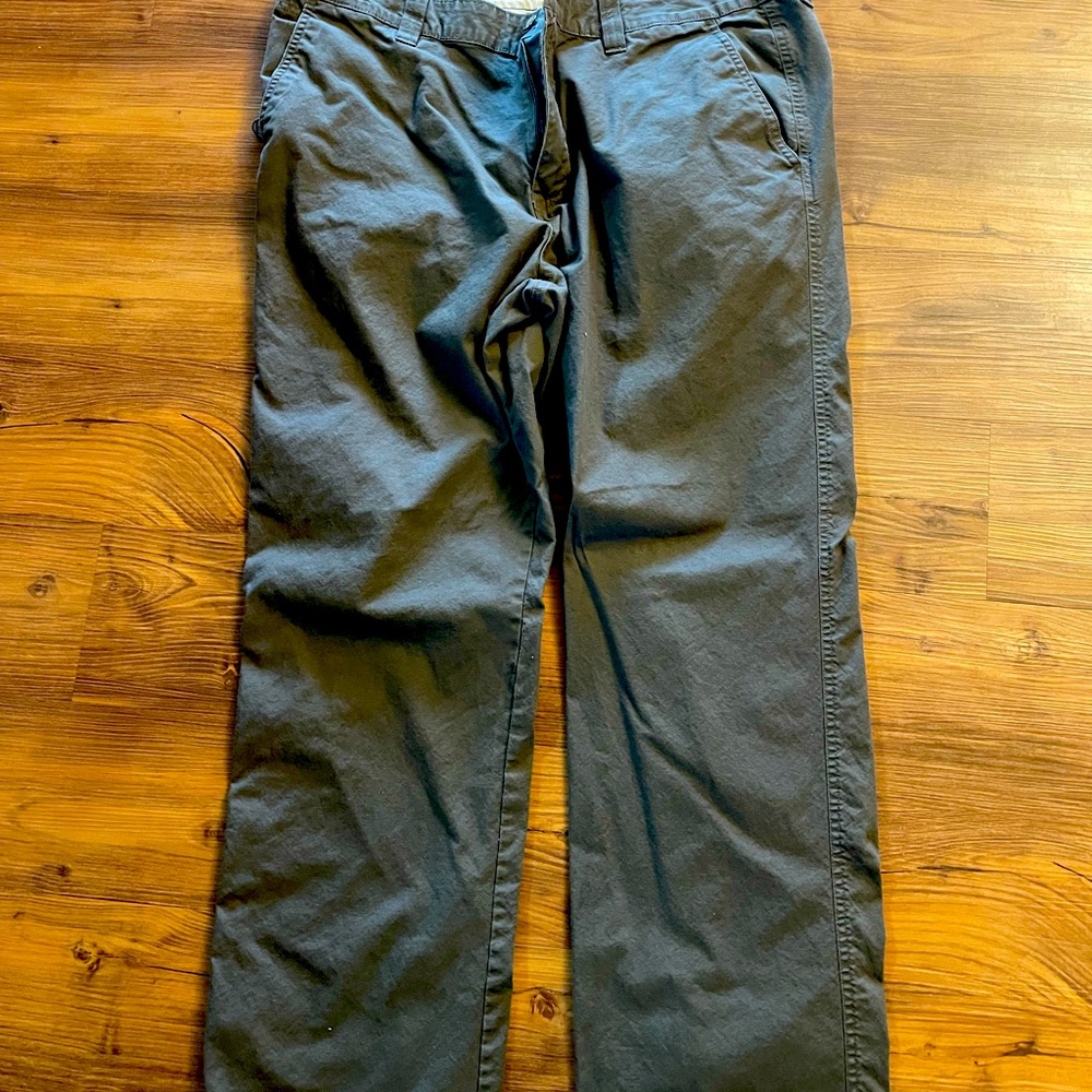 Columbia olive pants